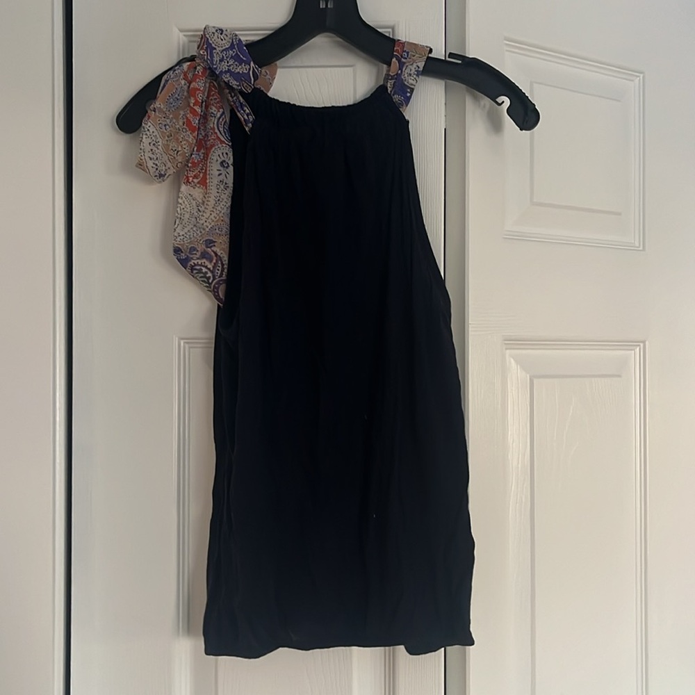 Anthropologie navy blue crop tank with tie details XS
